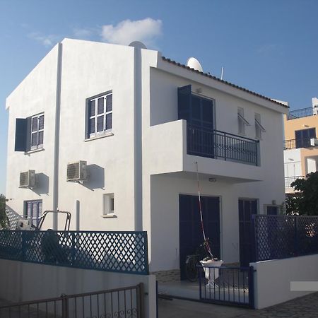 Villa Lachi Polis エクステリア 写真