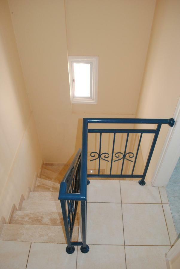 Villa Lachi Polis エクステリア 写真